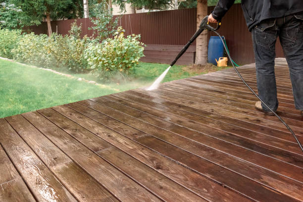 Best Patio and Deck Pressure Washing  in De Pere, WI